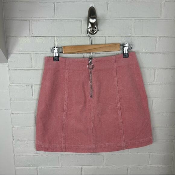 Forever 21 Pink Ribbed Corduroy Mini Skirt Size M - Picture 6 of 6